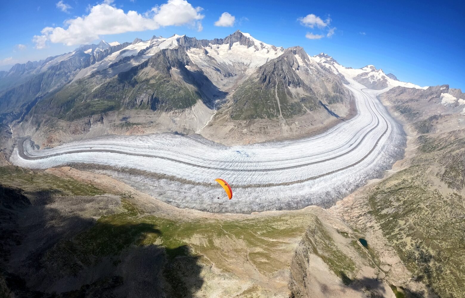 Gleitschirm Tandemflug Aletschgletscher